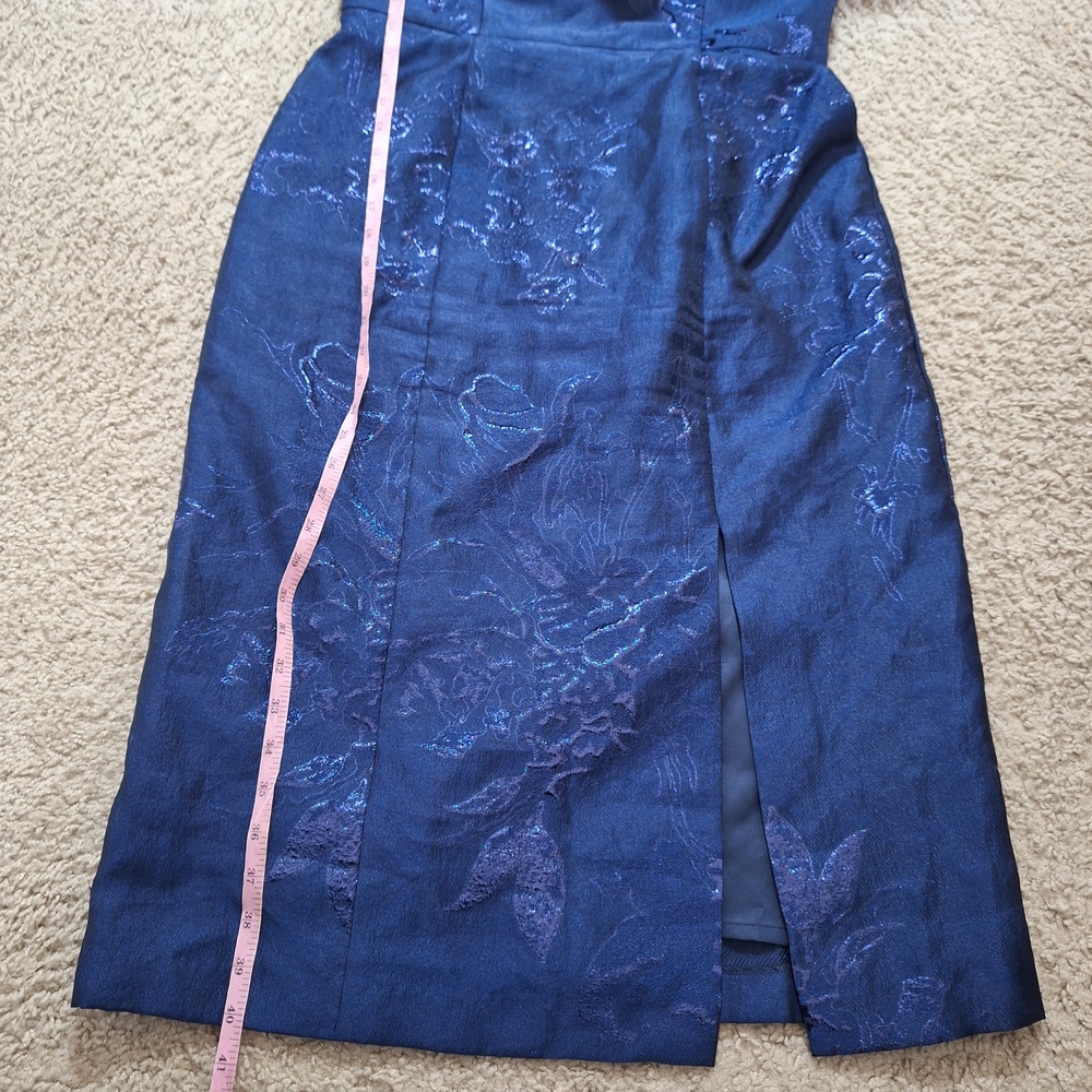 Monique Lhuillier Off The Shoulder Metallic Fil Coupe Midi Dress Size 12 - Picture 8 of 8